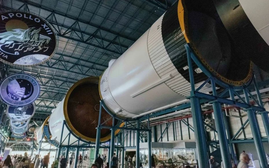China adia missão lunar ambiciosa