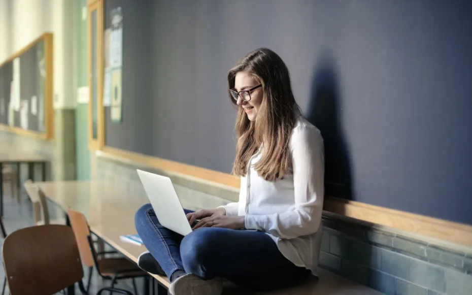 Dell 5 mil vagas cursos gratuitos IA Python Machine Learning