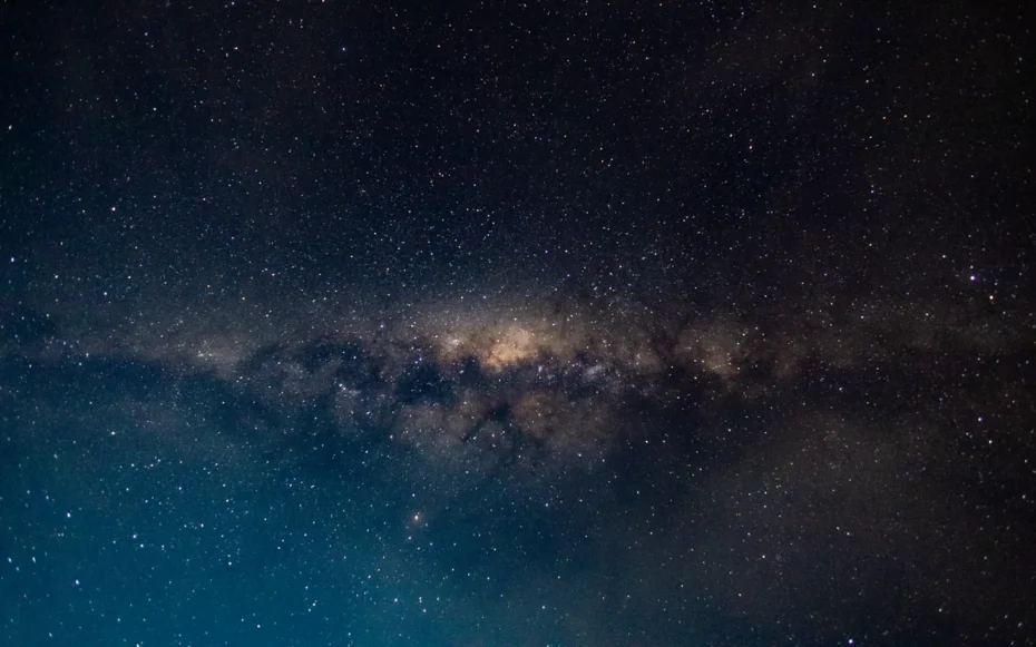 galáxias estrelas ocultas massivas