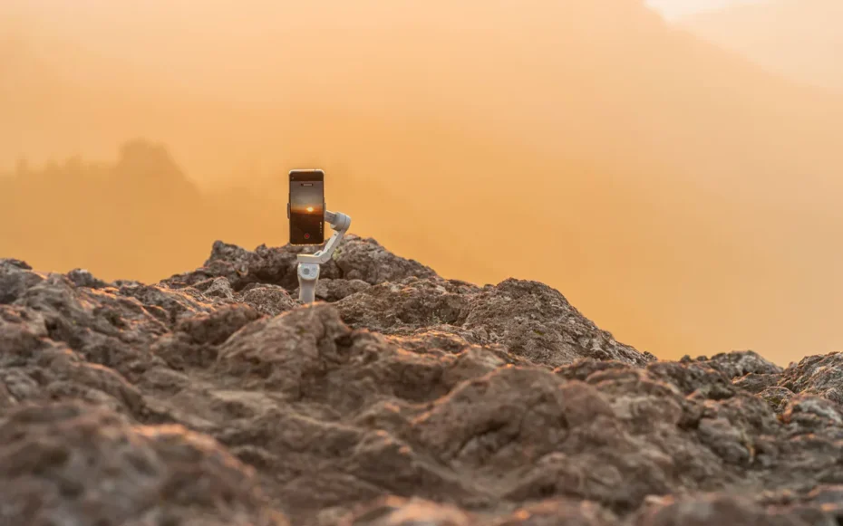 Honor Robot Phone gimbal