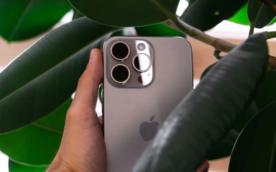 Caviar iPhone 17 Pro contador Geiger