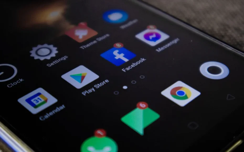 Motorola lança Android 17 em seus celulares e revela mudanças visuais e novos recursos