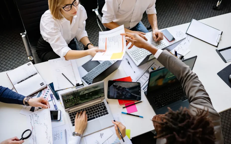 mais de mil vagas de emprego e estágio tecnologia