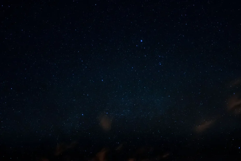 Satélite espelho reflete luz solar e divide cientistas nos EUA