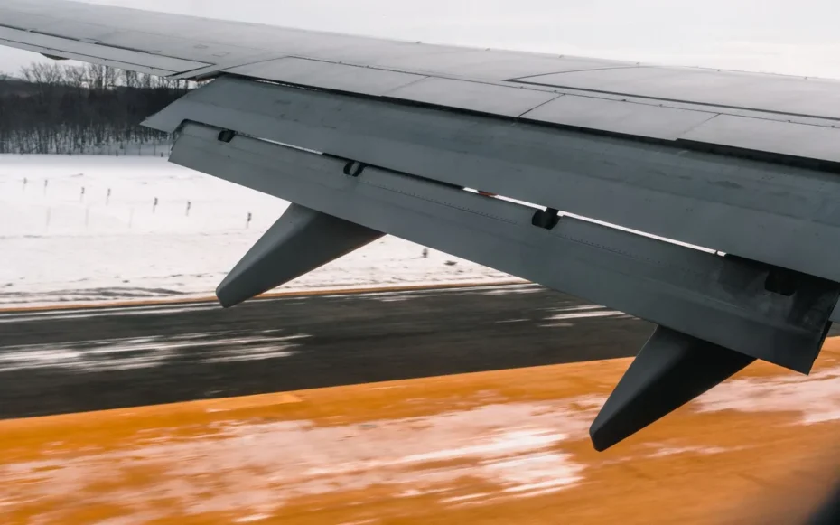vibrações aviões eficiência combustível